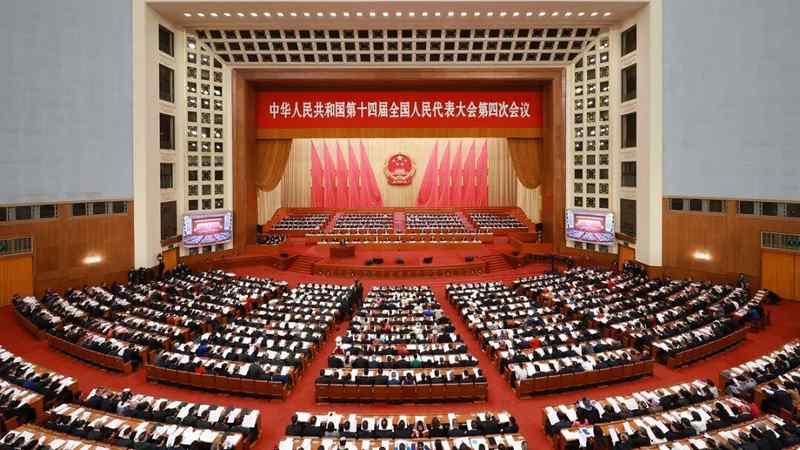  政府工作报告部署新任务，2026能源、双碳新机遇在哪 新闻 政府工作报告部署新任务，2026能源、双碳新机遇在哪 新闻 政府工作报告部署新任务，2026能源、双碳新机遇在哪 新闻