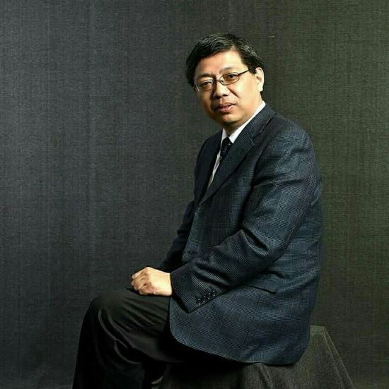 金融圈震荡的警示录：从巴曙松事件看个人职业风险管理 企业服务