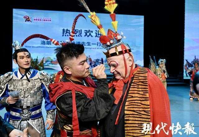  交响乐《西游记》的六十年长征：一位法国院士的技术攻关手记 文化旅游 交响乐《西游记》的六十年长征：一位法国院士的技术攻关手记 文化旅游